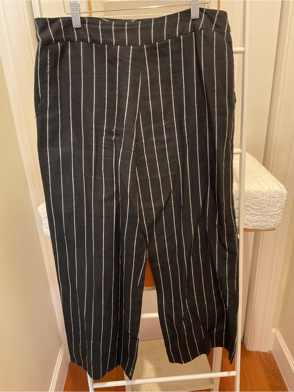 Linda Bertozzi Linen  Pinstripe Dress Pants